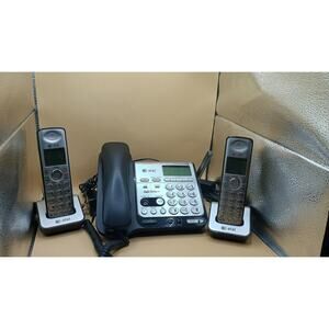 AT&T CL84352 3-Handset Corded Telephone - Tested and Working